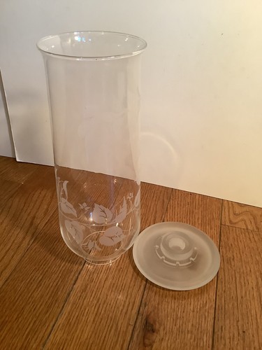 Gallery Originals 1984 Hummingbird Hurricane Lamp Frosted Candle Holder Base