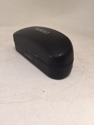 GUESS Large Black HARD Sunglasses CASE Fast Free shipping.