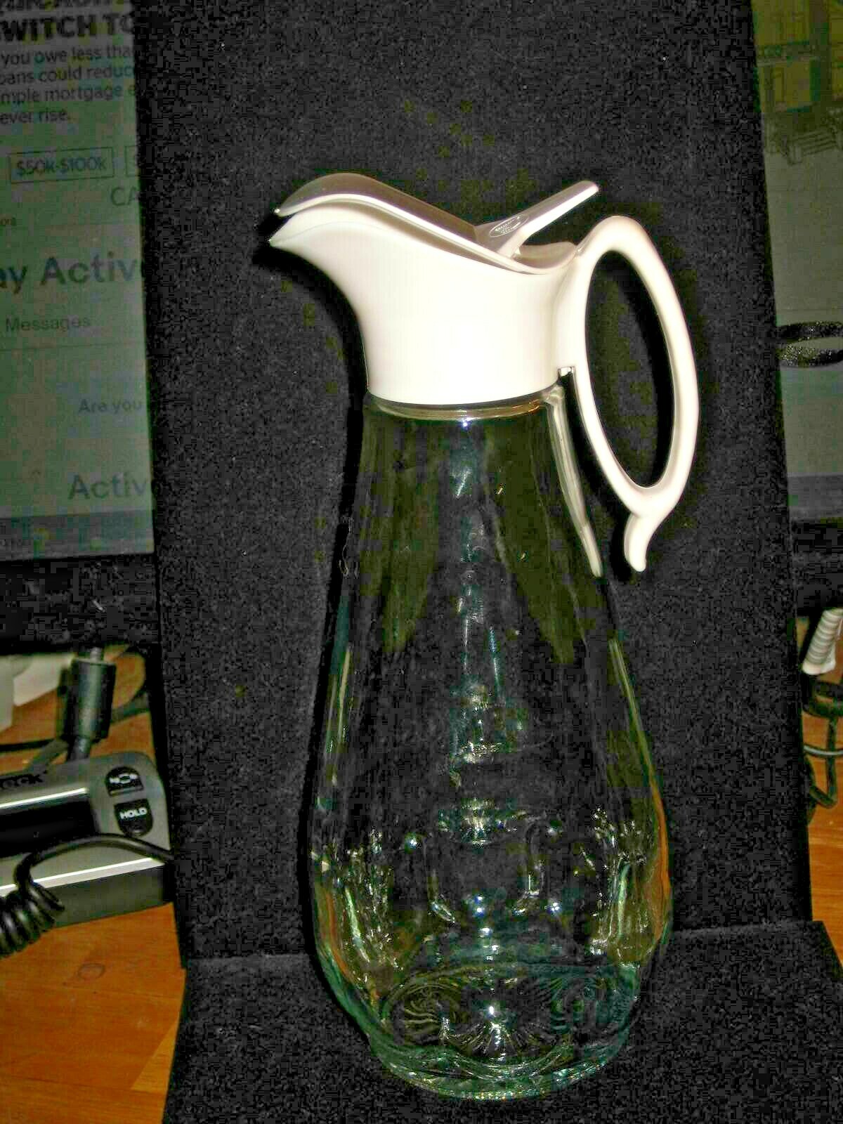 Vintage LOG CABIN Maple Syrup Dispenser 9