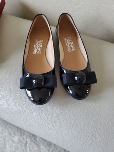 Salvatore Ferragamo ブラック ポインテッドトゥ サイズ8.5 楽天市場】フェラガモ パンプス ポインテッド Salvatore