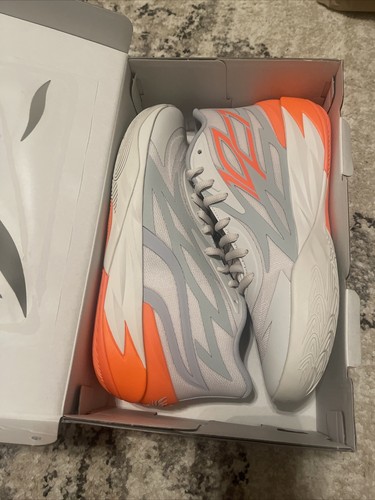 NEW Puma MB.02 Mens 11.5 Platinum Gray Orange Lamelo Melo NEW Puma MB.02 Mens 11.5 Platinum Gray Orange Lamelo Melo
