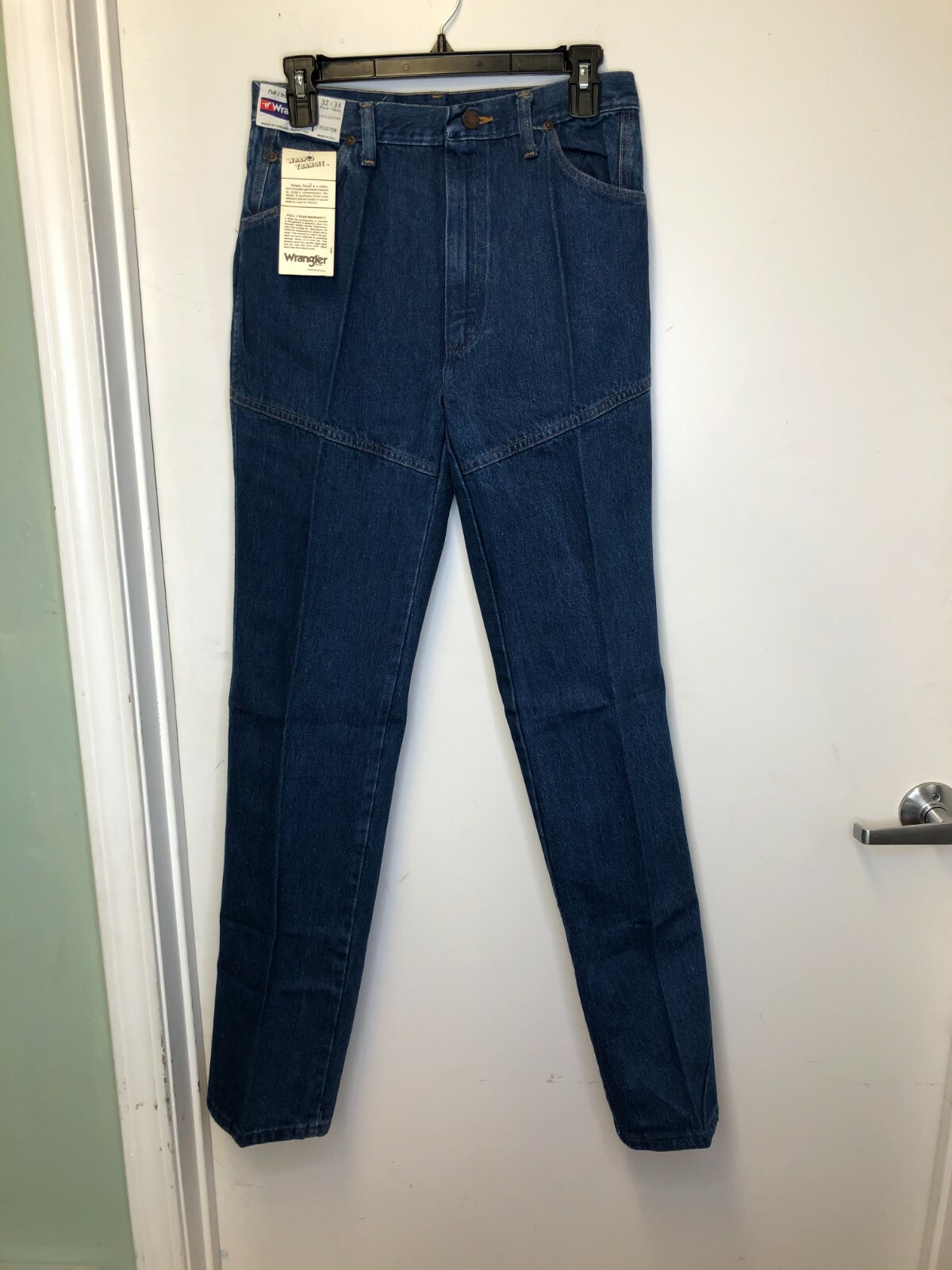 Wrangler Men's Vintage Regular Fit Straight Leg Blue Jean 85283SW Size 32x34