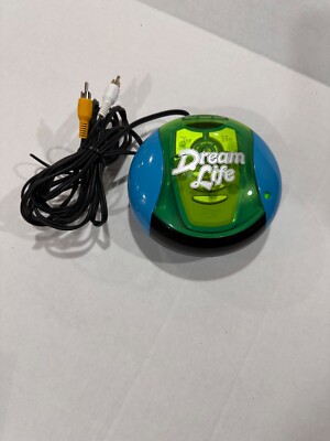 2005 DREAM LIFE Plug and Play TV Video Game with Remote Control Hasbro