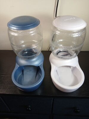 2  New 2lb Petmate Replendish Automatic Cat And Dog Feeder. No Box