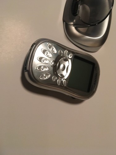 DELPHI MyFi xm2go Portable SIRIUS XM Satellite Radio Receiver with charger dock