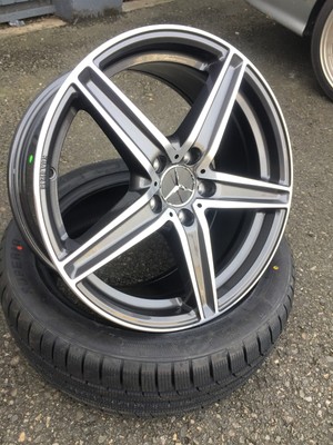 18 Zoll UA7 Alu Felgen für Mercedes B C CL E Klasse GLA GLC GLK SLK SLC AMG W204