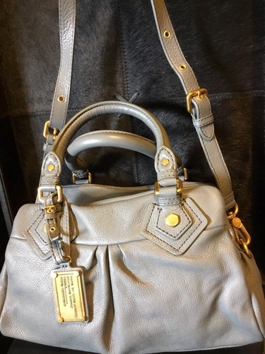 【美品】マークバイマークジェイコブス バッグ 黒 Q BABY GROOVEE MARC BY JACOBS マークバイマークジェイコブス 2WAY ショルダー