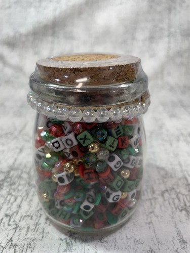 Jewelry Made By Me DIY Bead Kit Jar "HOLIDAY" w/Santa Clause Charm (White Santa)