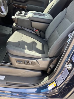 image 4 of interior