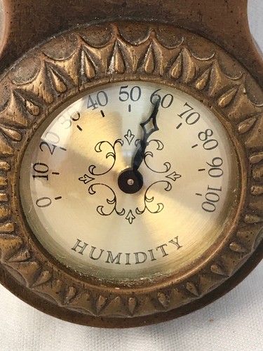 Vtg Wood Look Taylor Temperature Compensated Hygrometer Thermometer Barometer