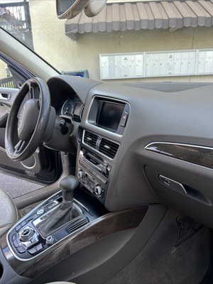 image 6 of interior