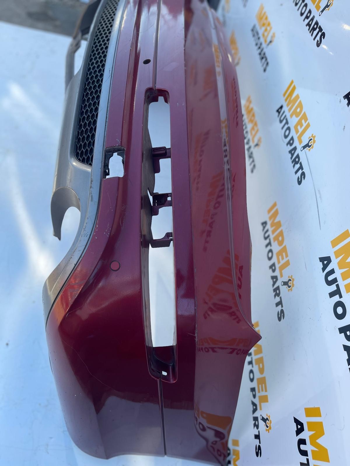 2010 Audi Q7 4L 10/2009-08/2015 UPPER REAR BUMPER BAR RED image 3