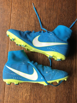 nike mercurial blue sock boots