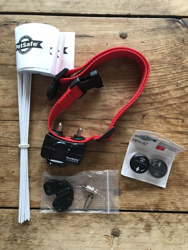 PetSafe PIF 300 Pet Containment System Wireless Dog Fence With 1 Collar