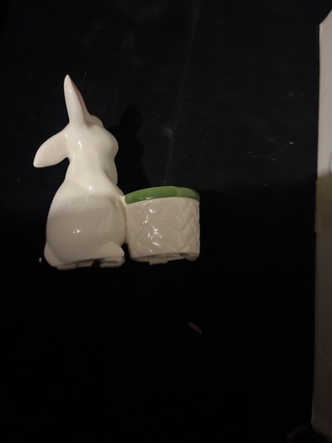 Avon Standing Bunny Candle Holder 1980 Easter