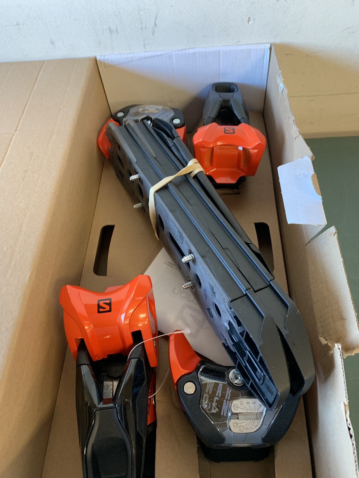 Salomon D Warden MNC 13 Demo W/Brake (90), Black & Orange - NEW