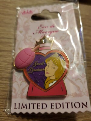 Disney Pin 2014  Scented  PRINCESS AURORA Sleeping Beauty Eau de Magique LE/2000