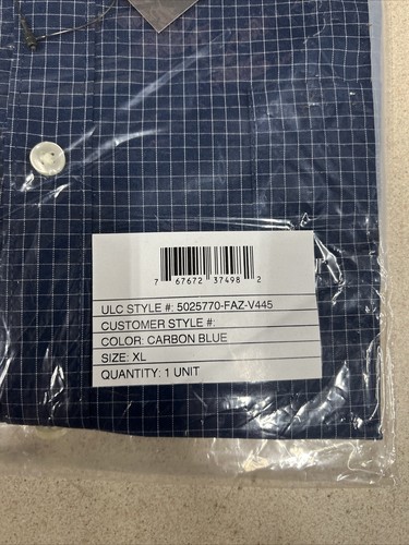 Van Heusen Classic Wrinkle Free Button Up Shirt, Men’s Size XL, Carbon Blue