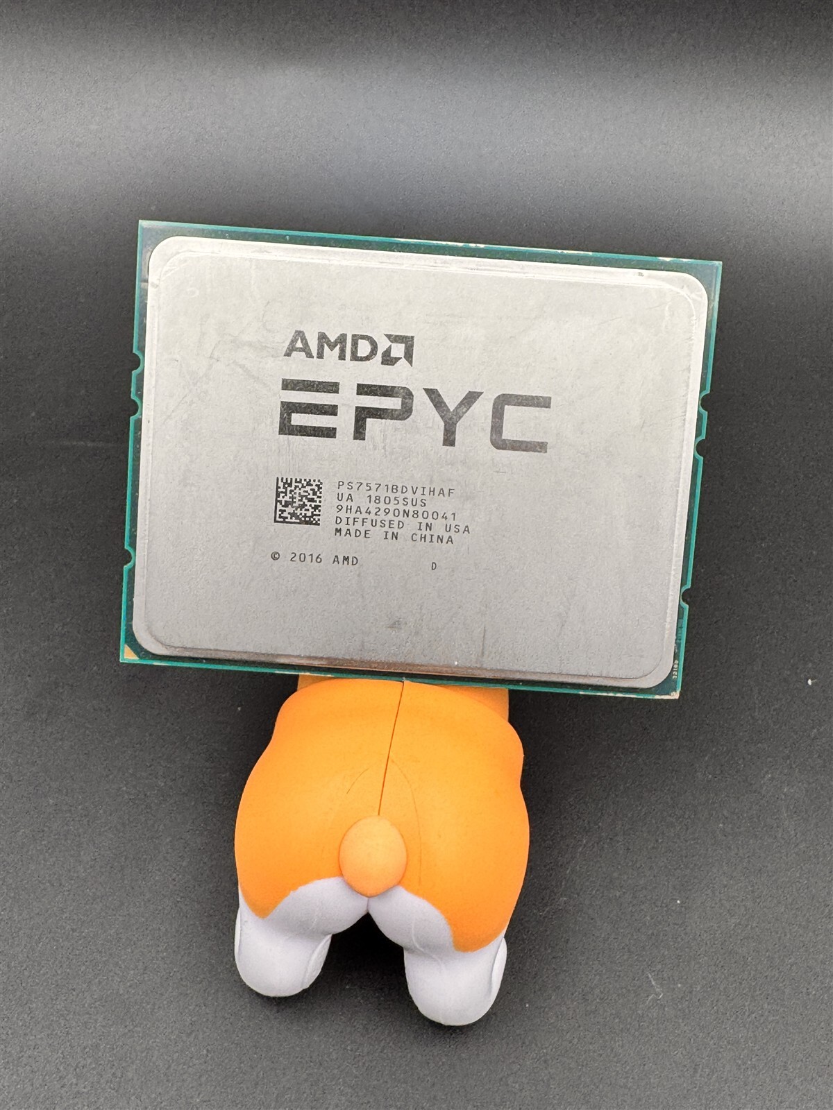 AMD EPYC 7571 32 CORE 64 THREAD 2.1GHz SP3 SOCKET 200W CPU