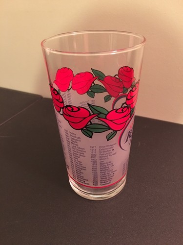 2001 Kentucky KY Derby Mint Julep Glass Churchill Downs.