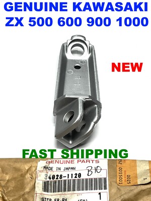 OEM KAWASAKI ZX 500 600 900 1000 FR RIGHT FOOTPEG STEP STAND BRACKET 34028-1120