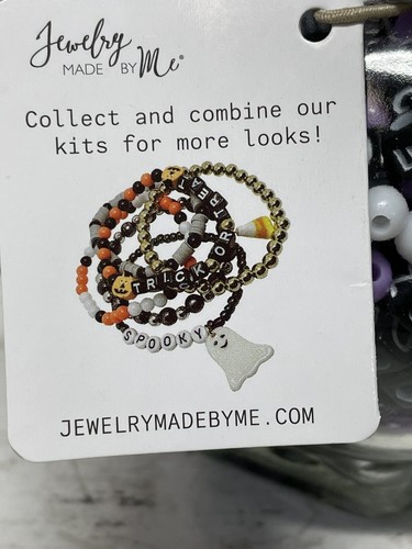 Jewelry Made By Me DIY Bead Kit Clear Skull Jar w/Black, Purple & White Beads