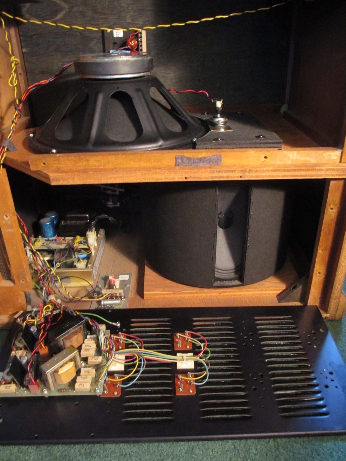 Vintage Leslie Organ Speaker Model 705 With Accessories!