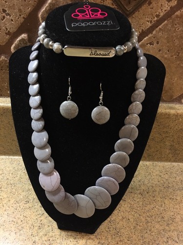 NWT Paparazzi “Sienna Mountains” 3pc Silver Set w/Blessed Bracelet Only $10