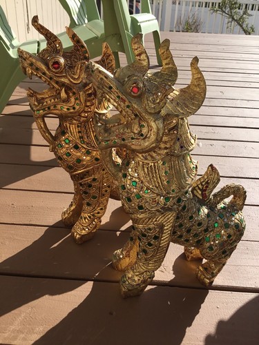 HAND CARVED  Beaded & Jeweled hardwood Foo Dog/Fu Dog Temple Lion