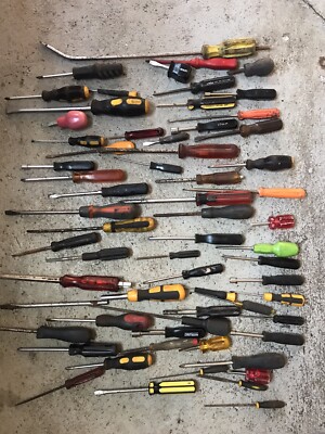 X60 Assorted Screwdrivers Flat Head Philips Etc 