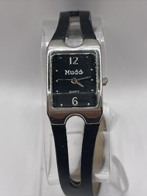 mudd analog wristwatch with a buckle band and quartz movement 324721533938