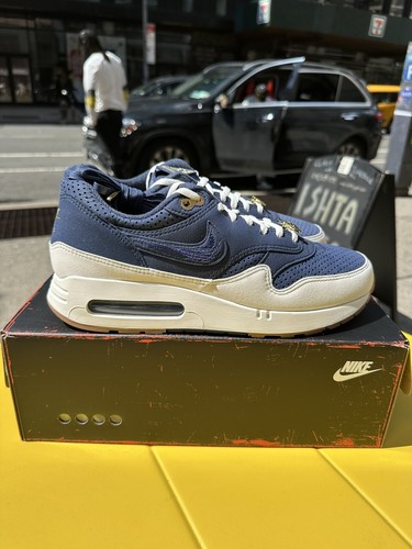 NIKE ☆ Air Max 1 '86 ‘Jackie Robinson’ Air Max 1 '86 'Jackie Robinson' (FZ4831-400) Release Date