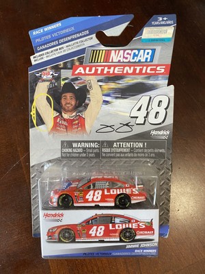 2014 Jimmie Johnson Texas Race Win Lowes Red Vest 1:64 car NASCAR Authentics