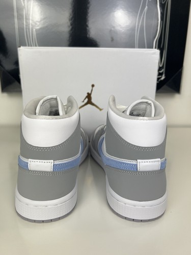Pre-owned Jordan Wmns Air  1 Mid White Almnm Wolf Grey Bq6472-105 Women's Sz 8 / Men's 6.5