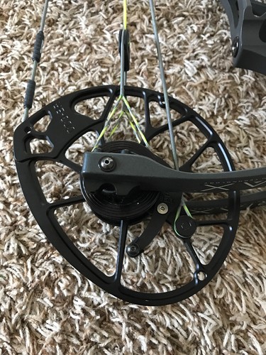 Mathews Triax, RH 70# At 28” Stone, Gray Custom Strings