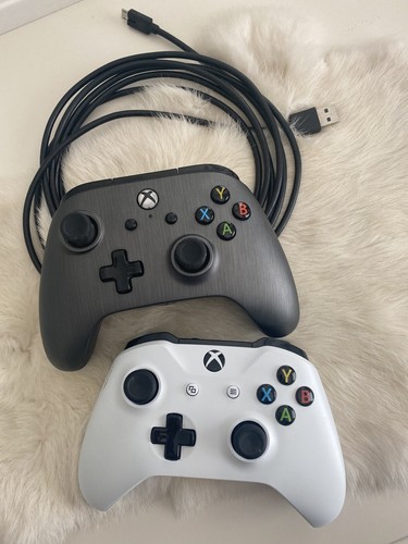 Lot Of 2 Xbox One Controller Wireless/Wired Compatible