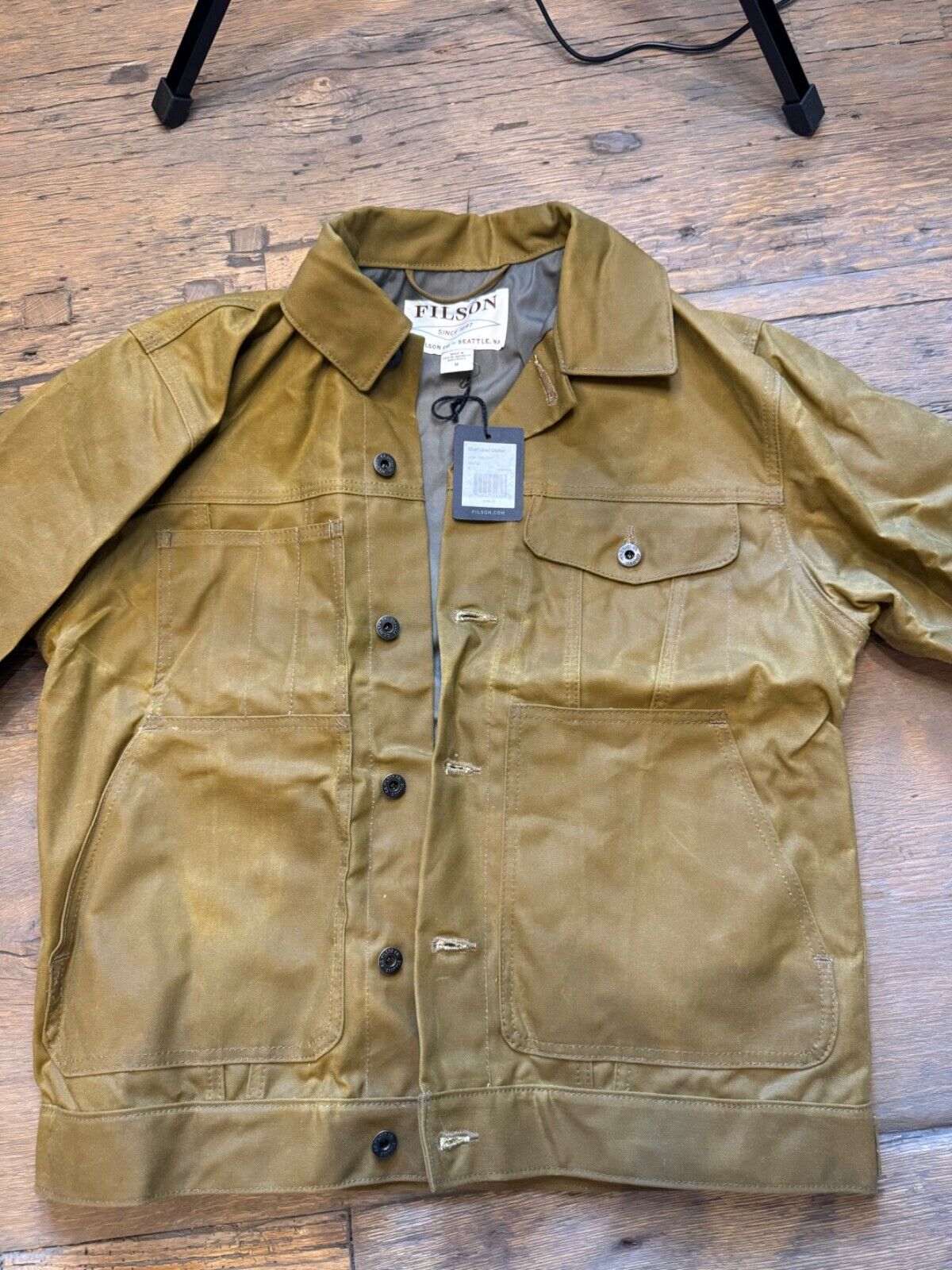 Rare NWT Filson Tin Cloth Short Lined Cruiser Medium USA Rare NWT Filson Tin Cloth Short Lined Cruiser Medium USA