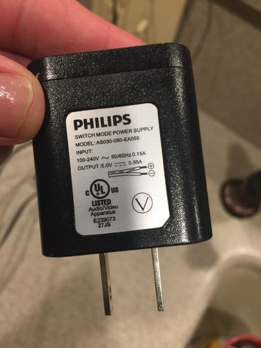 Philips AM/FM Dual Alarm Clock Radio Model No. AJ3116M/37