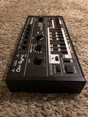 DinSync RE-303 Acid baseline synthesizer Rare Midi, Din Sync, BLACK