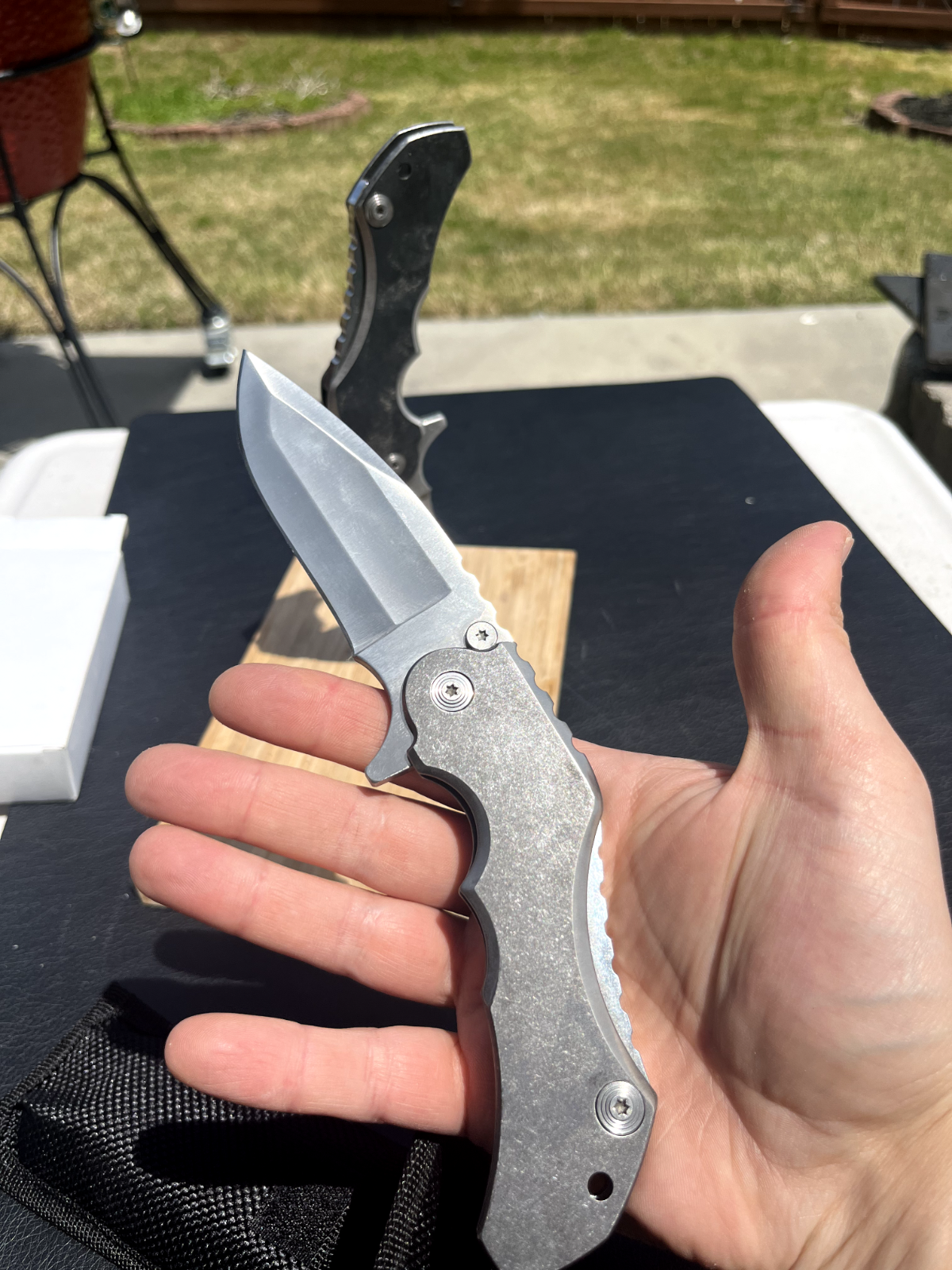 Outdoor Folding Pocket Knife EDC Knive Tool Steel Survival Hiking Camping Work