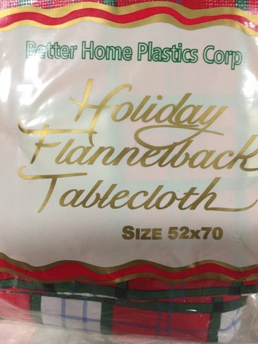 NW VTG FLANNELBACK VINYL CHRISTMAS HOLIDAY TABLECLOTH 52