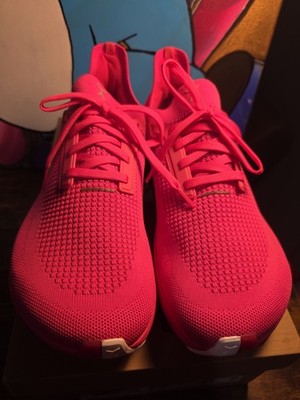 New In Box Flux Footwear Adapt Runner Neon Pink Size 10.5 Mens 12 Women’s