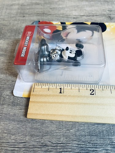 Disney Nano Metalfigs Mickey Mouse Diecast Figure [Black & White]