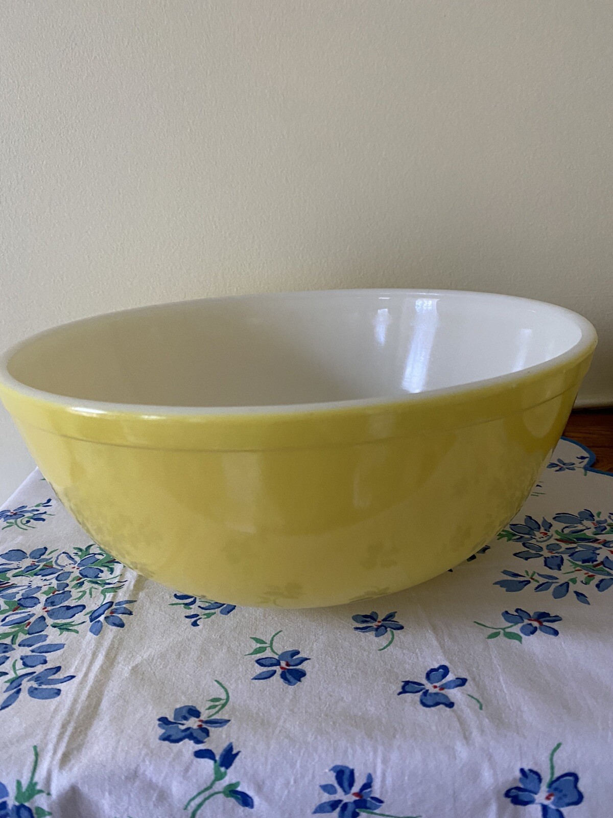 【USA vintage】PYREX パイレックス　ミキシングボウル　黄色 USA vintage】PYREX パイレックス ミキシングボウル 黄色