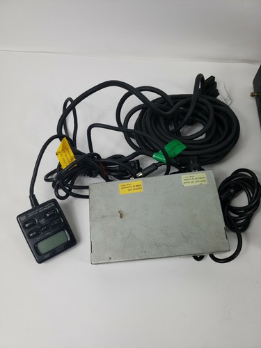 Pioneer CDX-FM35 6-Disc CD Changer w/ Controller, Remote, and 3 Cartridges