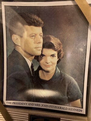 Vintage JFK Souvenir Tray Gift by Houze Art  The President And Mrs John Kennedy 
