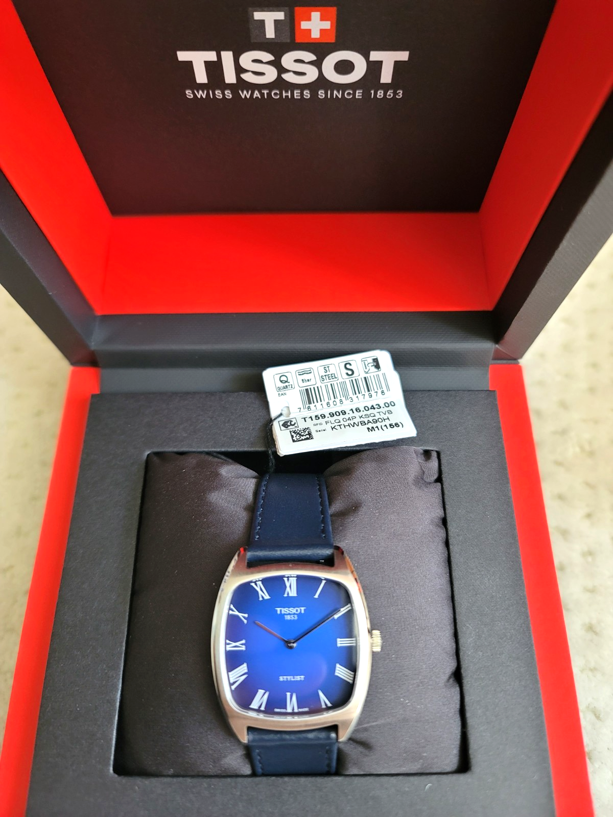 NIB Tissot Stylist Quartz Gradient Blue Dial Ladies 32x32 Watch