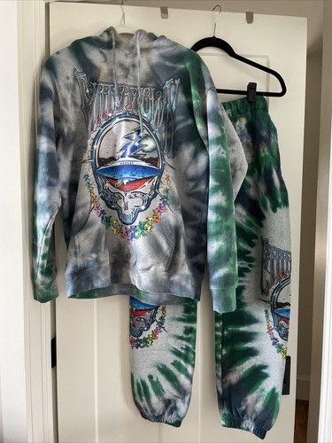 BNWT CHINATOWN MARKET x GRATEFUL DEAD SPACE GALAXY HOODIE