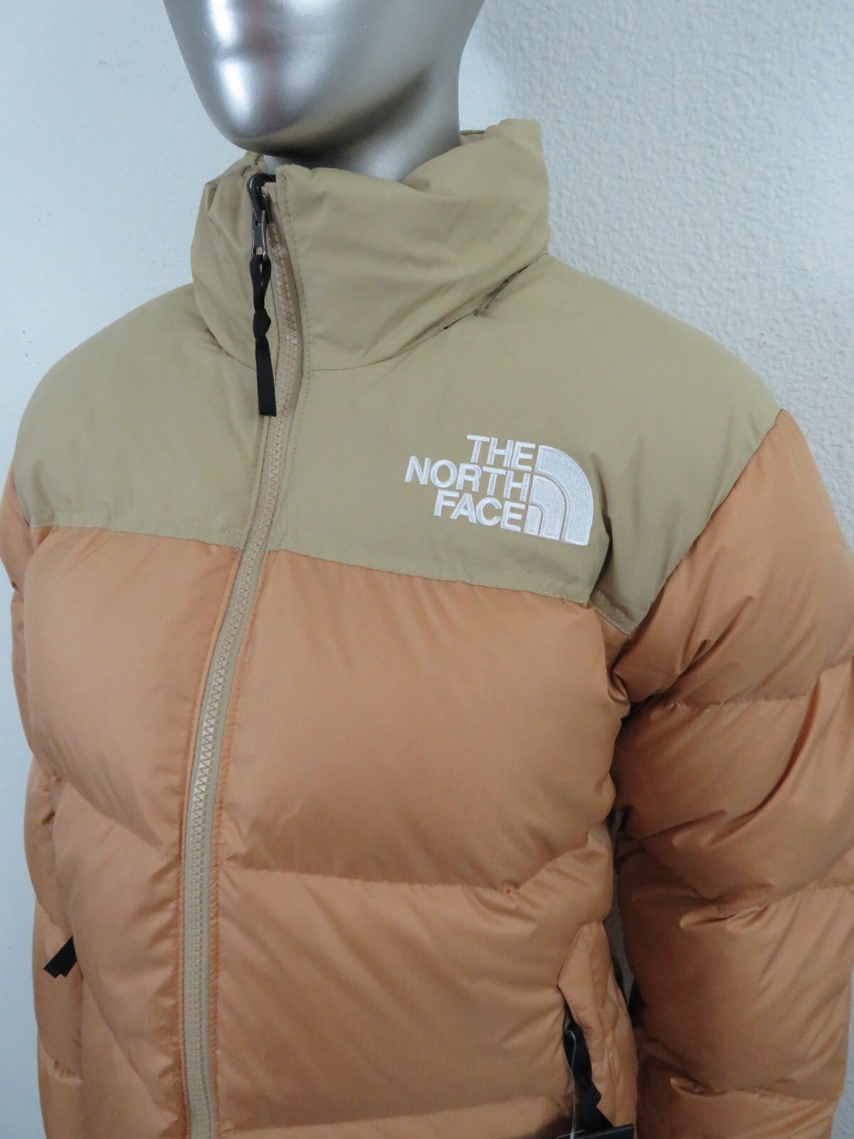 Pre-owned The North Face Womens  1996 Retro Nuptse Puffer 700-down Hooded Jacket - Almond In Beige