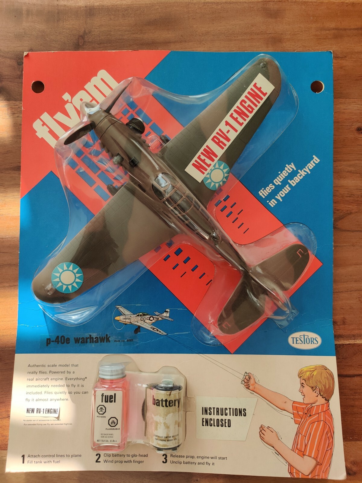 NEVER OPENED Testors 4001 Vintage P-40e Warhawk Control Line